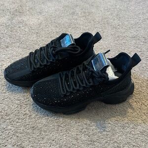 🖤Steve Madden sneakers🖤